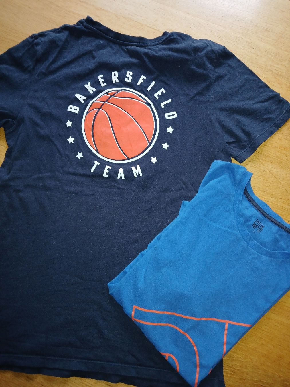 Camicie, T-shirt & Polo: t shirt Basketball 188 M – Usato da recherswil venduto da papamoll71 1