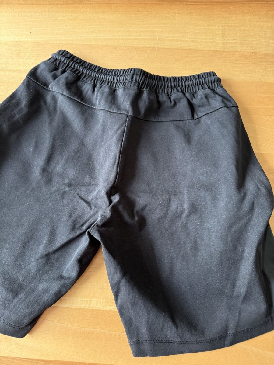 Zara Pantaloni: Zara Shorts Gr 164 – Usato da Mettmenstetten venduto da _4_YOU_ 2