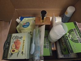 Lot Kosmetik-Artikel