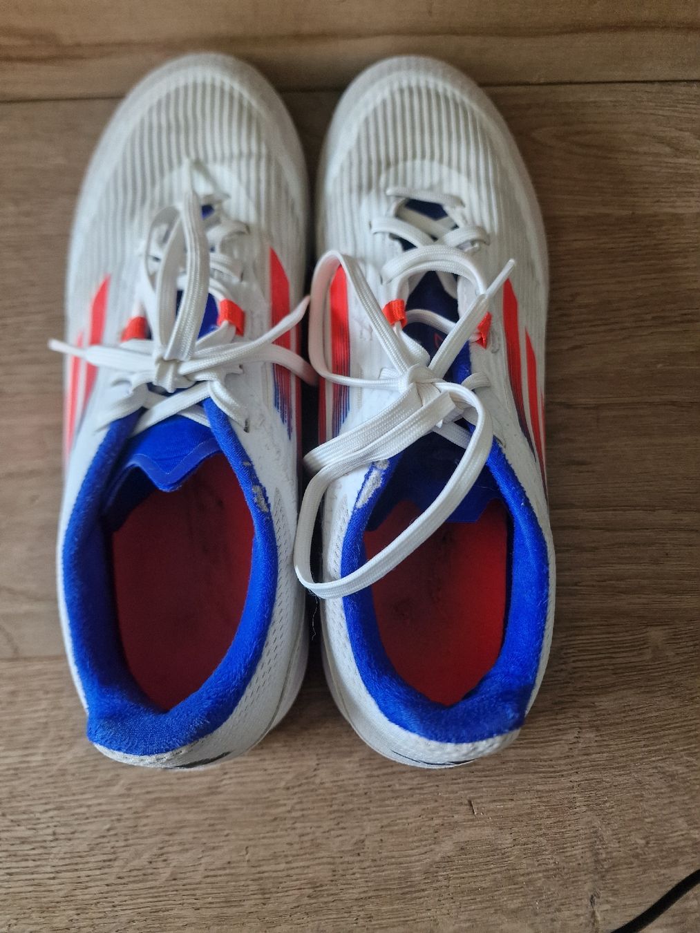 Adidas Scarpe da uomo: Adidas Hallenschuhe Gr. 40.5 Top! – Usato da Reichenburg venduto da Kiwi1403 3