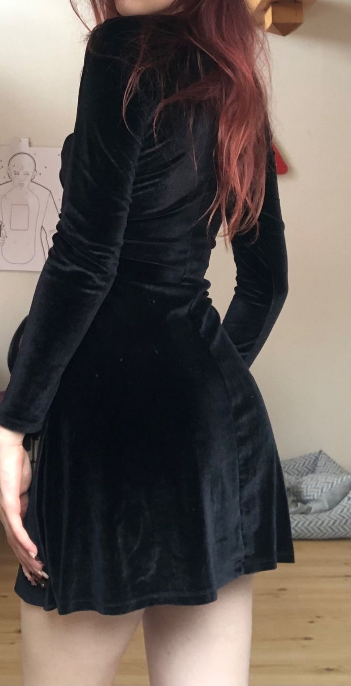 Vestiti: Robe noire velours – Usato da Bulle venduto da sop_ct6x 2