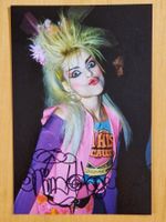 Nina Hagen, Original Autogramm auf Foto in Farbe