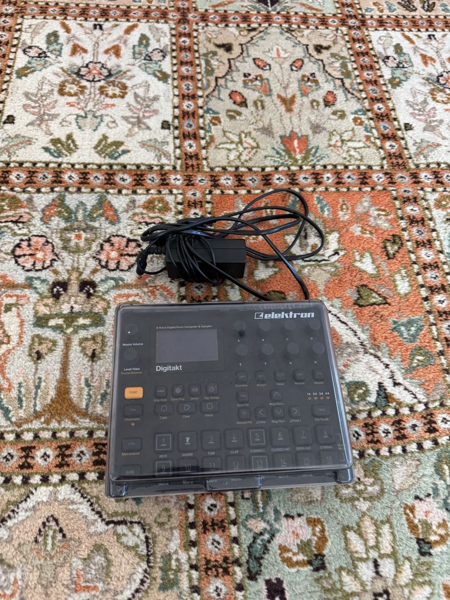 Elektron Musikinstrumente: Elektron Digitakt  – Gebraucht aus Zürich von lowyccc2 1