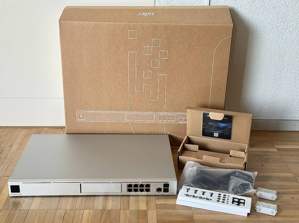 Ubiquiti UniFi Dream Machine Special Edition (UDM-SE) (Gebraucht) in ...
