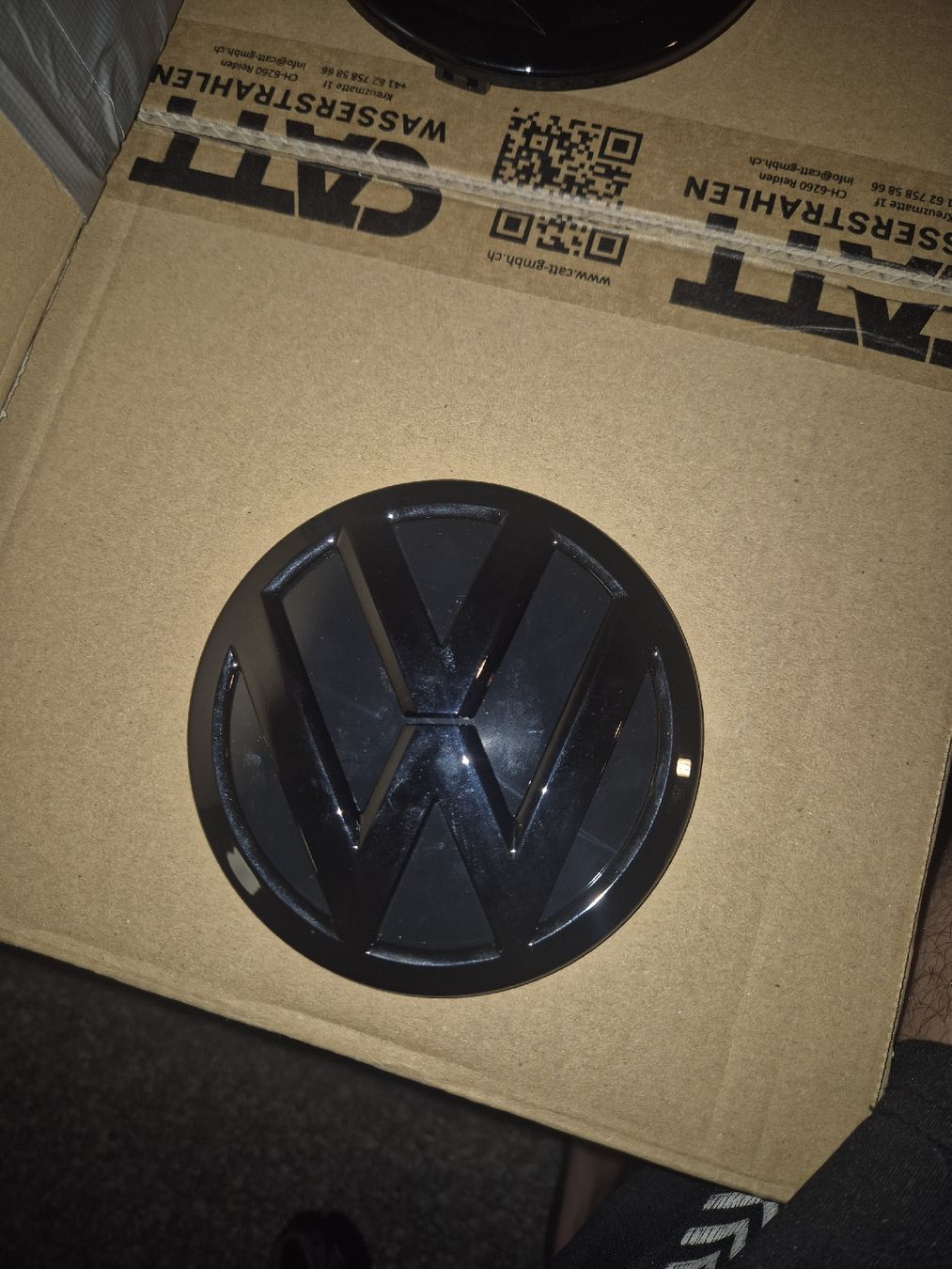 VW Accessori per altri veicoli: vw polo logo schwarz. – Nuovo e nell'imballaggio originale da Giswil venduto da Paulo.soares05