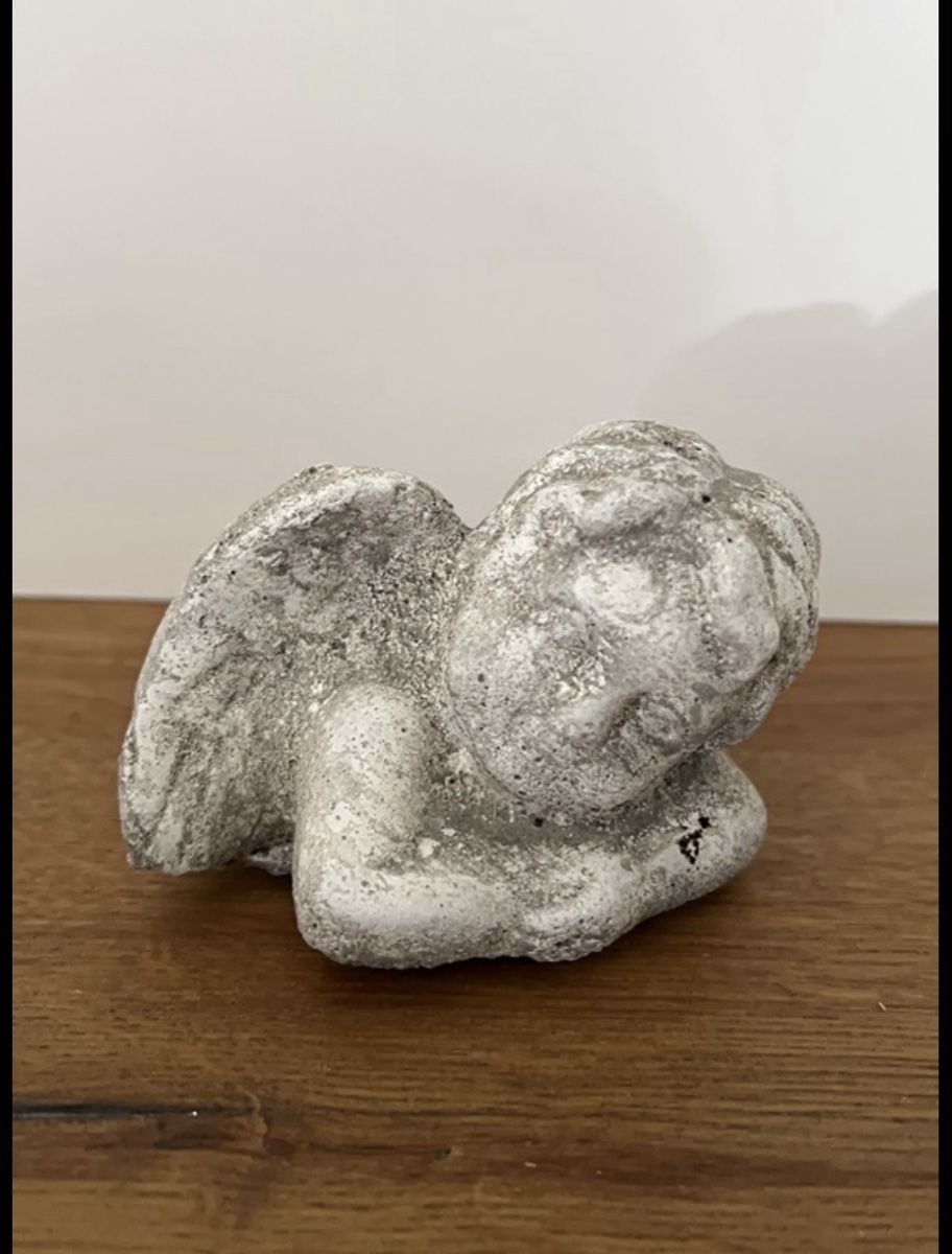 Statuette: Stein- Beton- Engel Dekofigur  – Usato da Altdorf UR venduto da JanAil