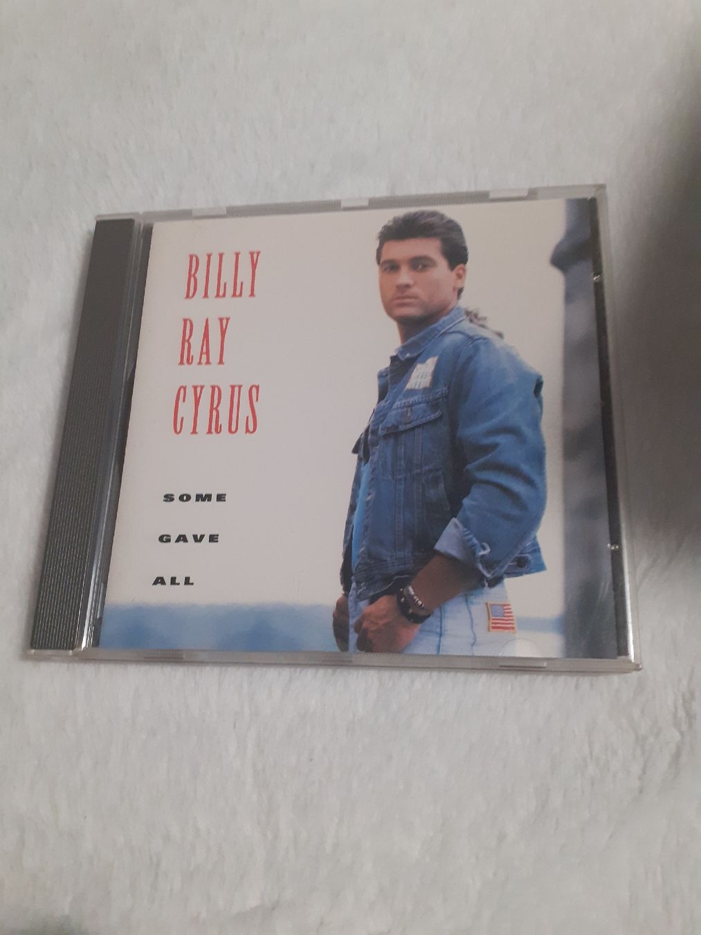 CD: CD Billy Ray Cyrus Some Gave  – Usato da Kloten venduto da elb_9qvr