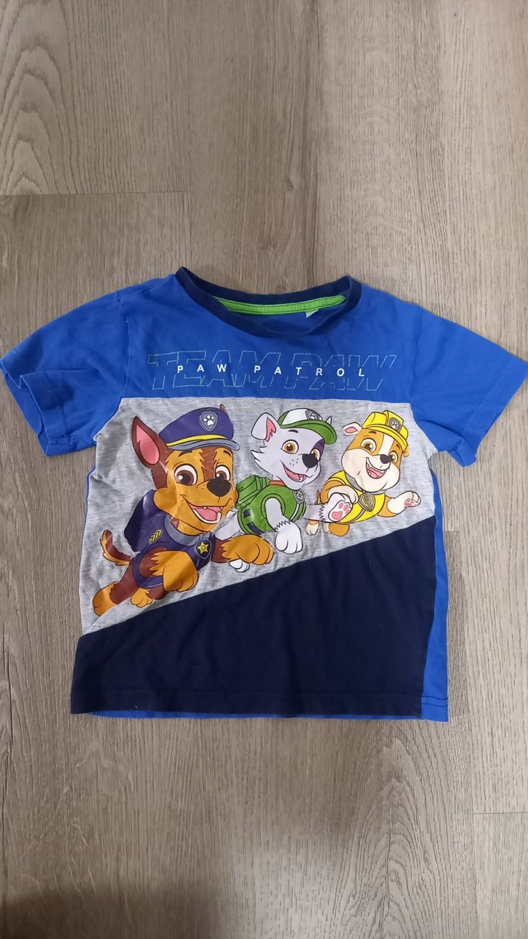 Lotti & Set di vestiti: Kinder Shirts Paket ,Gr 110 – Usato da Oftringen venduto da joa_bbm2 1