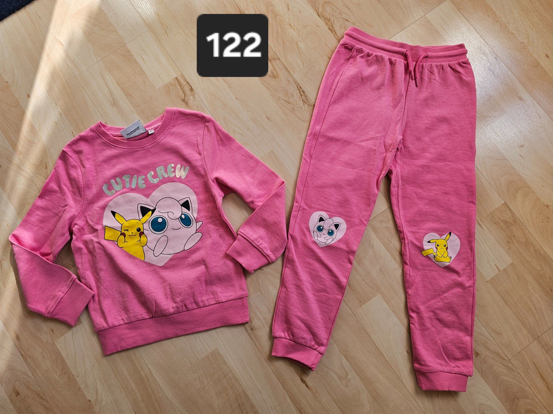 Lotti & Set di vestiti: Pokemon Pulli und Hose – Nuovo (secondo la descrizione) da Balterswil venduto da Dikdik1992