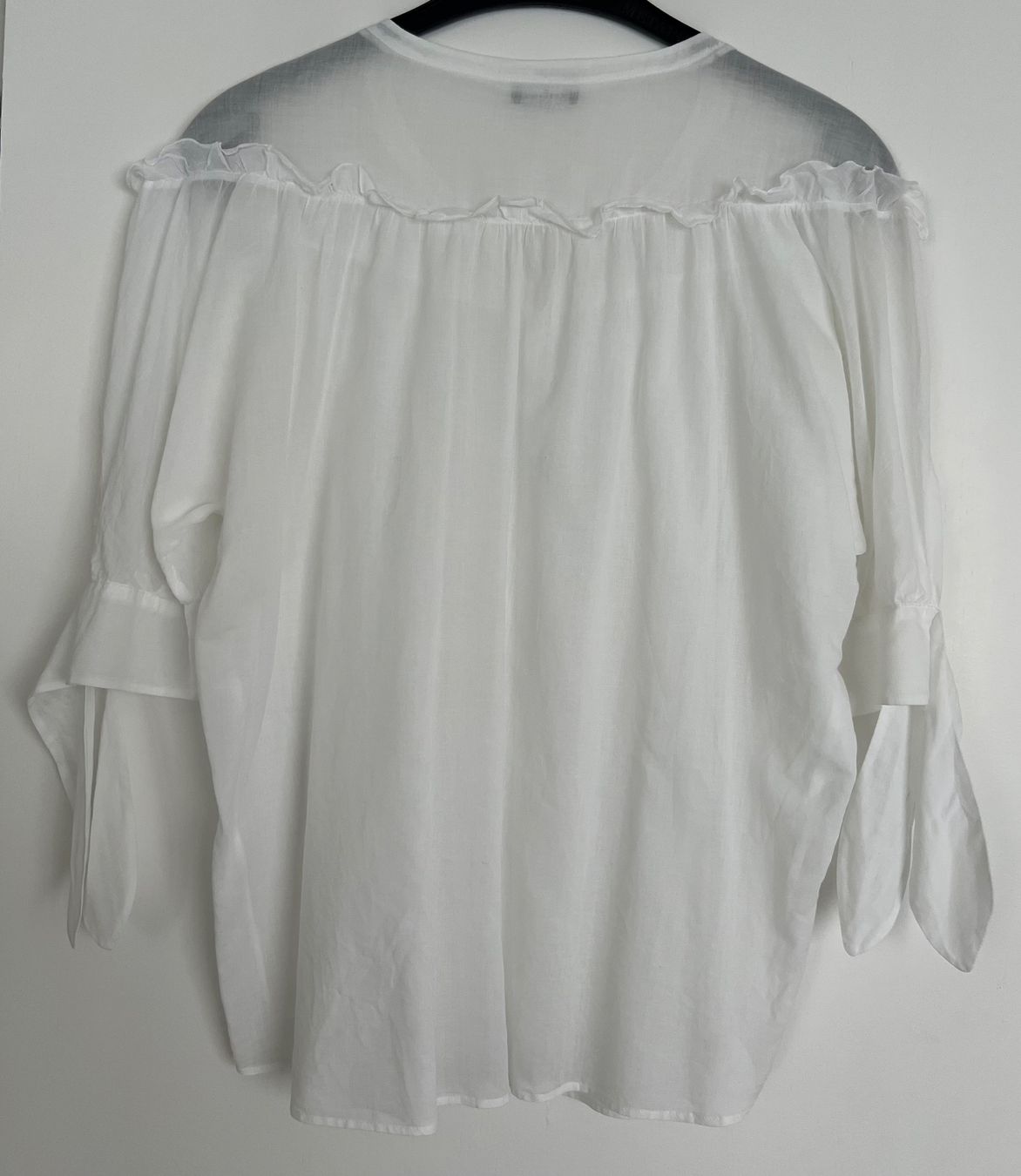 Peserico Camicette: Peserico Bluse Weiss Grösse 44 leicht transparent – Nuovo (secondo la descrizione) da Uster venduto da Family_Boutique 1