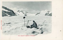 Aletschgletscher   VS  ob Riederalp  -  Rastpause   ca. 1900