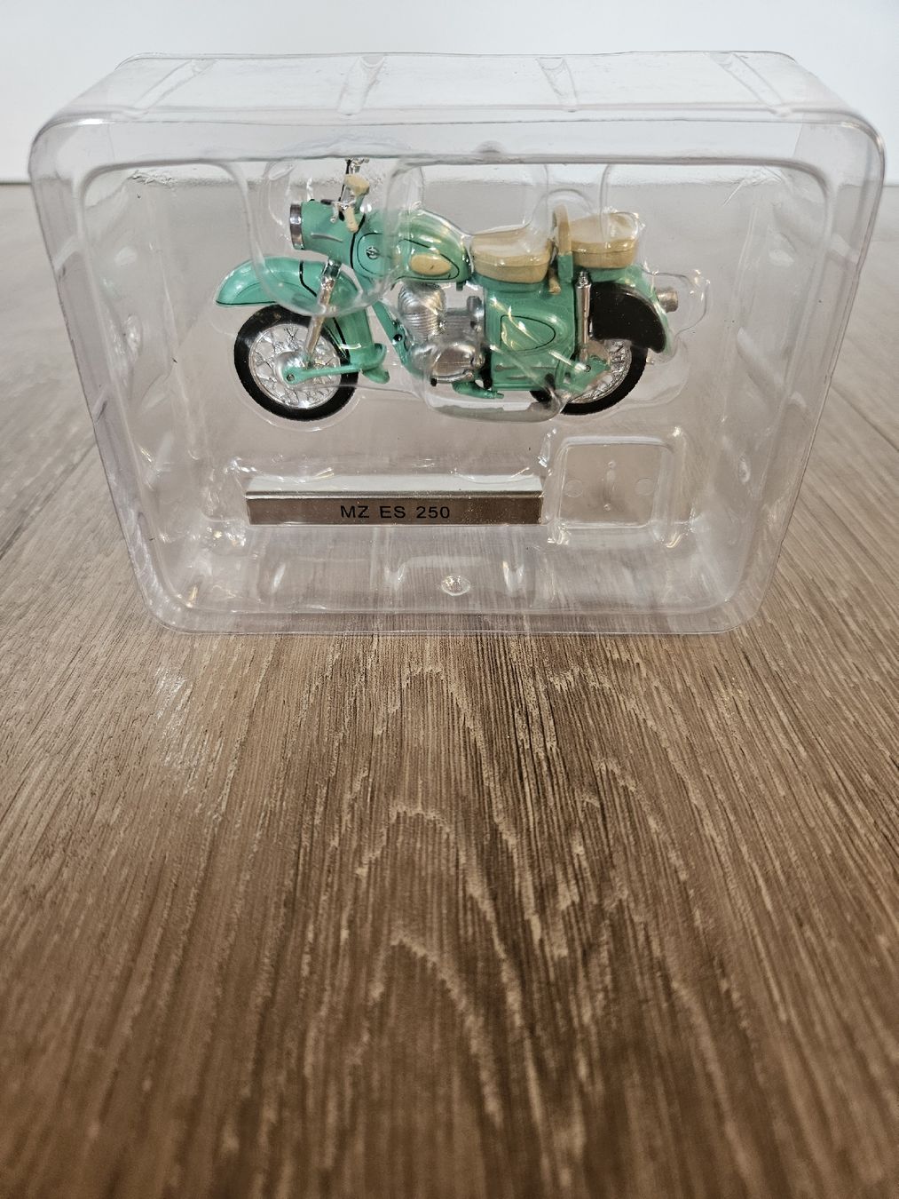 Modellini d'auto: Atlas Modell MZ ES 250 – Usato da Schlossrued venduto da Melli1904