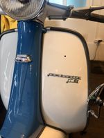 Lambretta 125 Li veteran motorcycle white-blue 1962