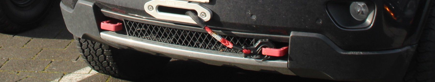 Accessori per altri veicoli: Abschlepphaken Jeep Grand Cherokee WK2 – Usato da Grenchen venduto da juebo 3