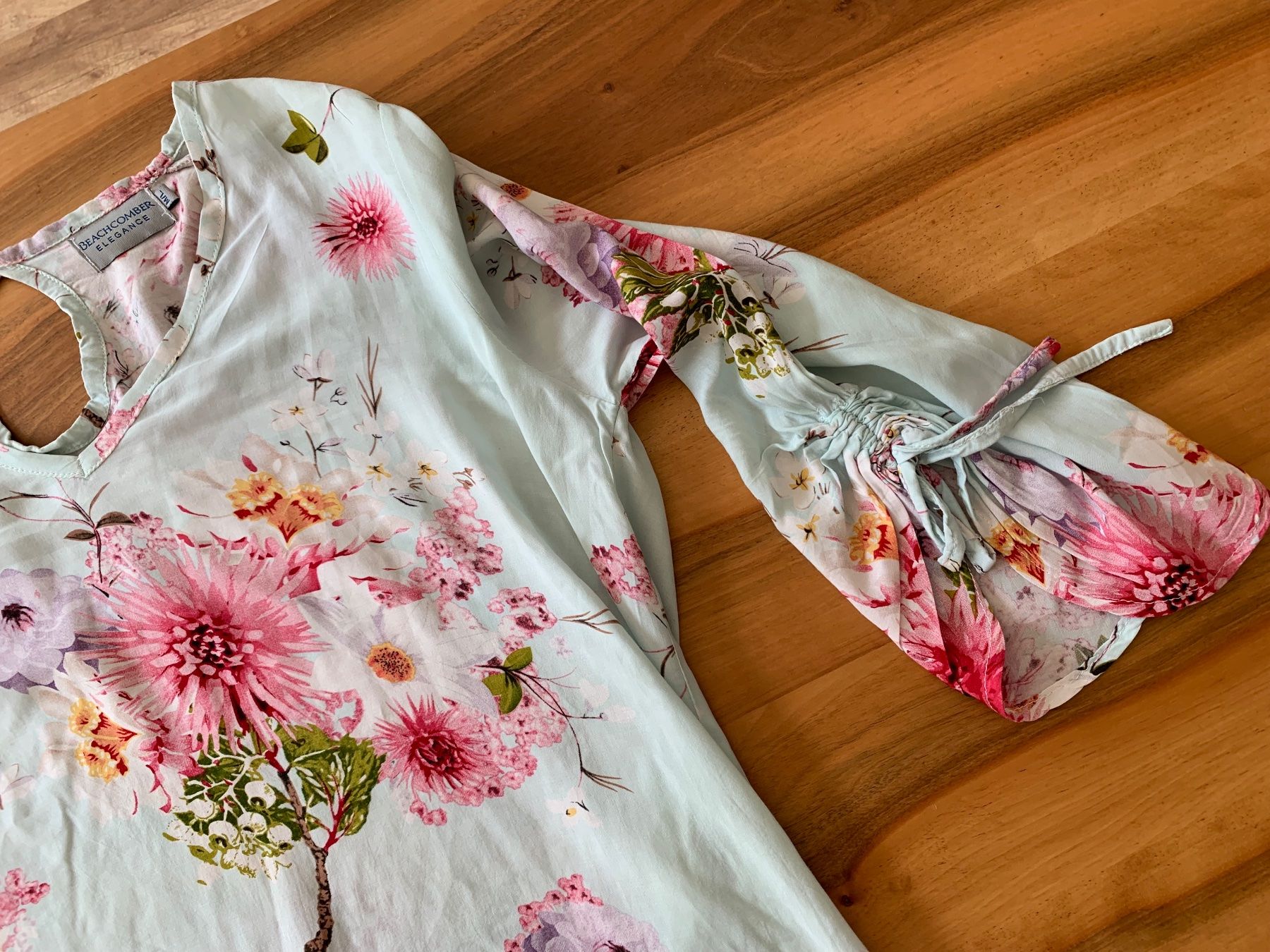Kleider: BEACHCOMBER ELEGANCE Tunikakleid Grösse M/L – Neu (gemäss Beschreibung) aus Meiringen von snahhanssnah 1
