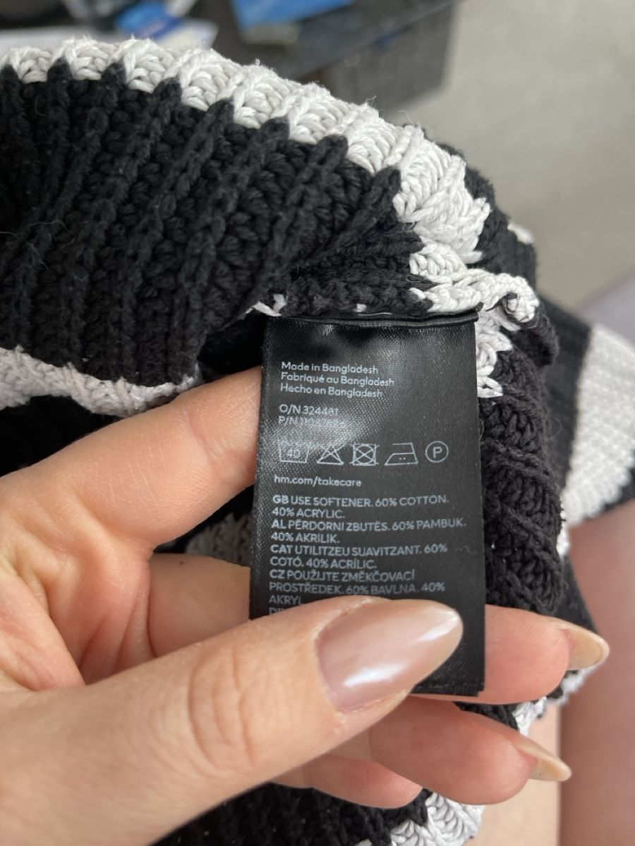 H&M Maglioni & Felpe: H&M Strickpullover, schwarz/weiss gestreift, Grösse M – Usato da Bremgarten AG venduto da arl_8nbf 3