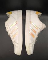 Adidas Grand Court 2.0 Weiss mit irisierenden StreifenGr.40