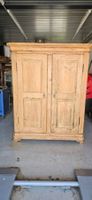 Alter Schrank Holz Zustand Gebraucht