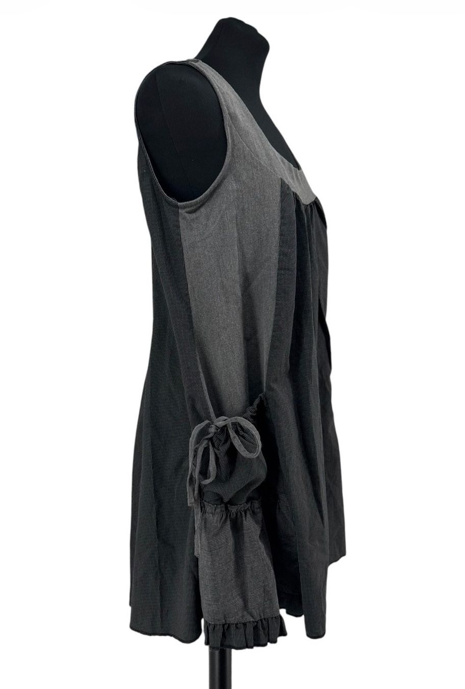 Vestiti: 00's DRIVER Robe Cargo Pinstripes Gris, Poches À Rubans, M – Usato da Lausanne venduto da PlusValue_Lausanne 2
