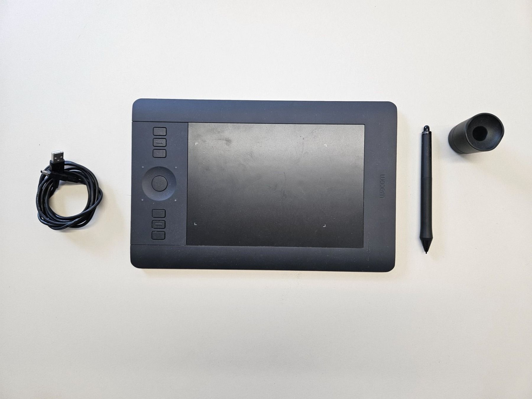 Wacom Tablet PC: Wacom Intuos Pro S – Usato da Basel venduto da Oloir 1