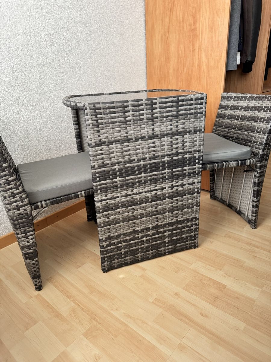 Set di tavolo e panche: Balkonset – Usato da illnau venduto da phi_t9bb 1