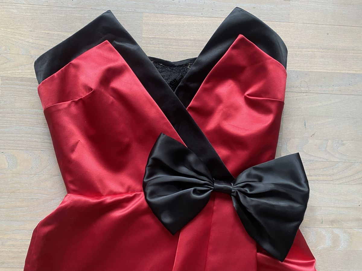 Vestiti: Abendkleid 36/38 – Usato da Ebikon venduto da edithundkari 3