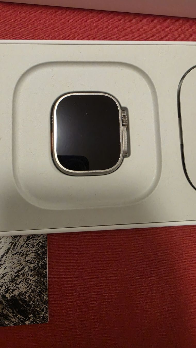 Apple Smartwatch: Apple Watch ultra 2 – Neuf (Voir description) à Zug par SZC. 1