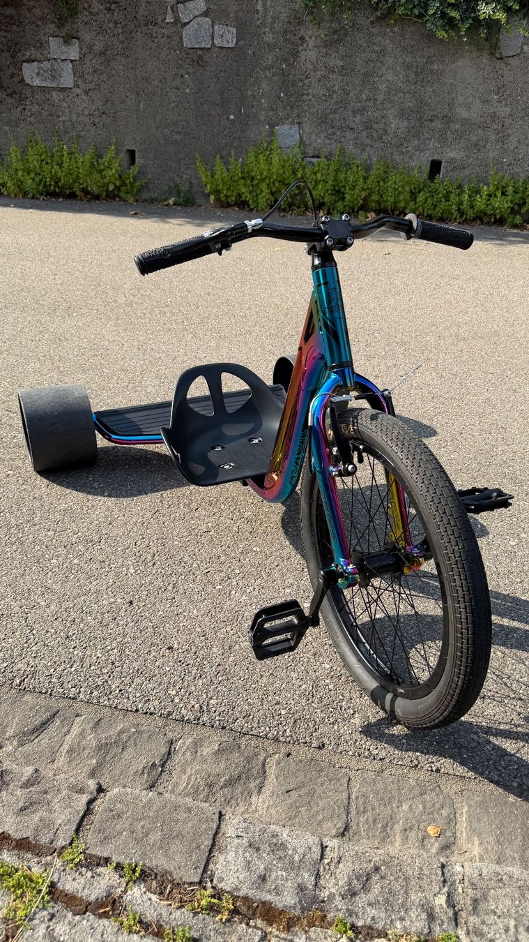 Vélos: Triad Underworld 4 Drift Trike – D'occasion à Wettingen par Kusmi