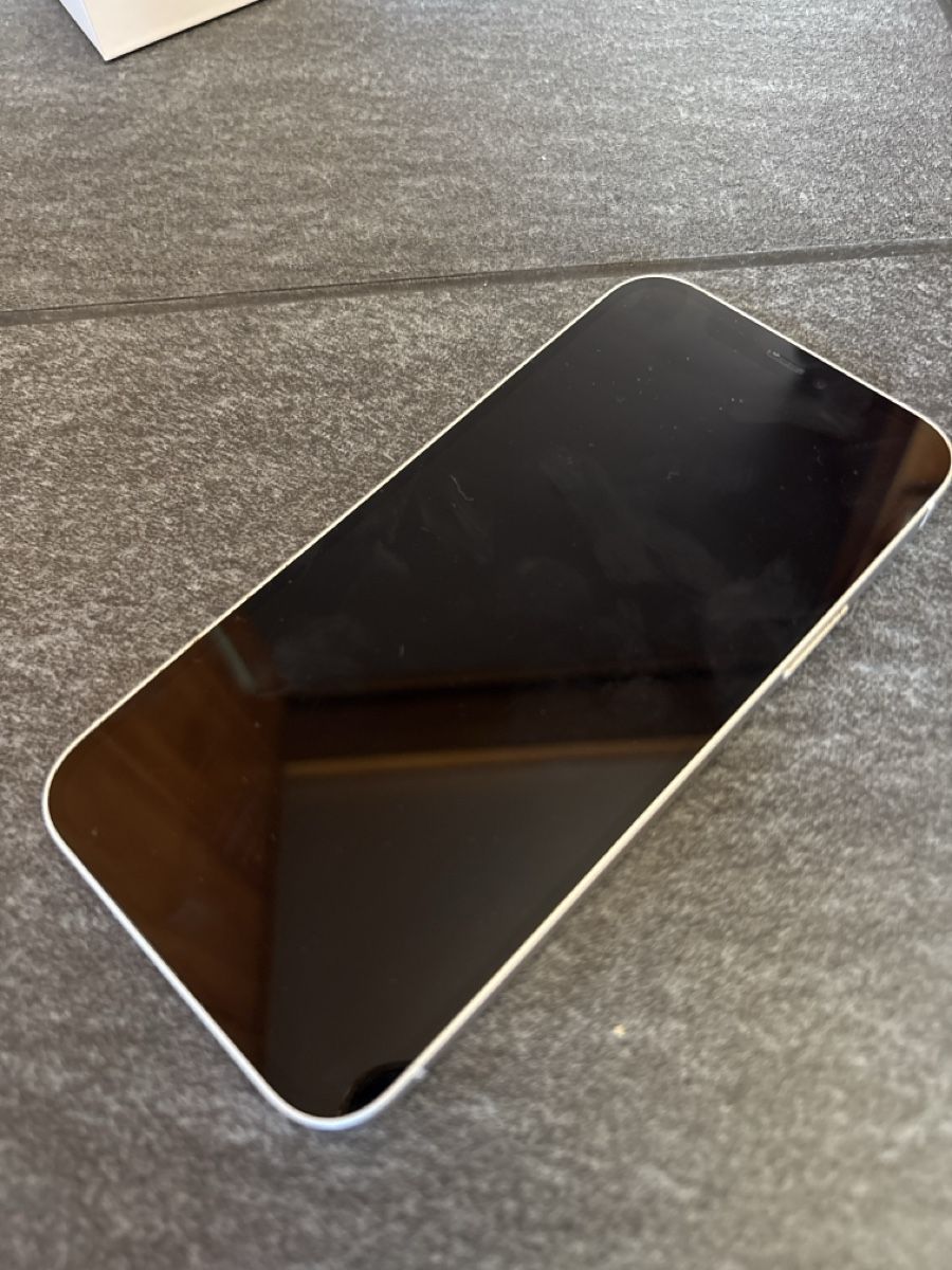 Apple Handys / Smartphones: IPhone 12 – Gebraucht aus Reitnau von sin_6zfx 2