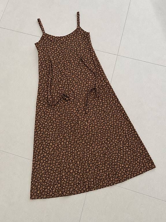 Vestiti: Midi Sommerkleid Braun Gr. XS – Usato da Merlischachen venduto da GlamGarb 2
