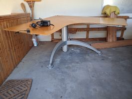 Bürotisch elektrisch höhenverstellbar