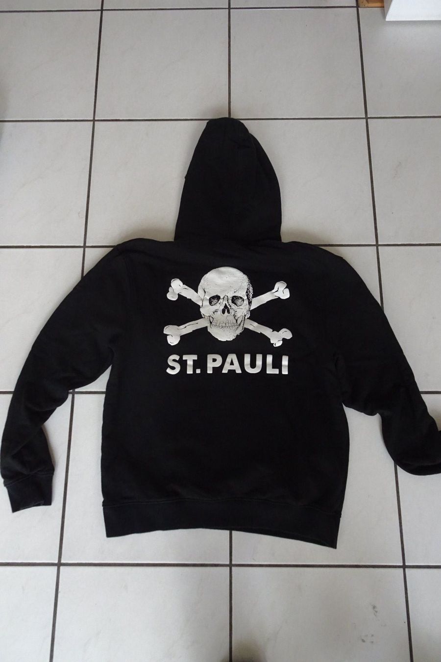 Pulls & Sweat-shirts: Pullover, Hoodie St. Pauli Gr. S – D'occasion à Strengelbach par schmetterling20 2