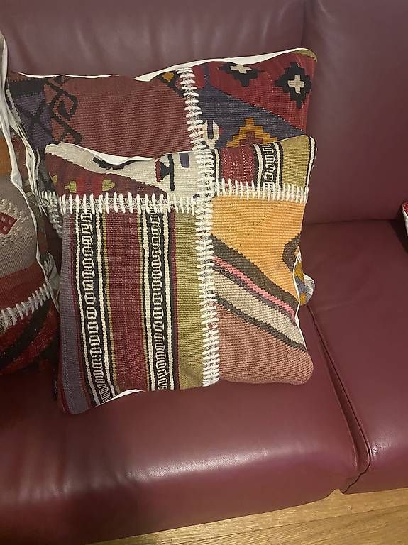 Cuscini: Dekorative Sofa-Kissen – Usato da Gais venduto da MMeier013 1