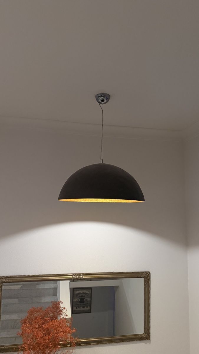 Lampadari & plafoniere: Wunderschöne Hängeleuchte mit goldener Innenseite – Usato da Zürich venduto da kidcreme01
