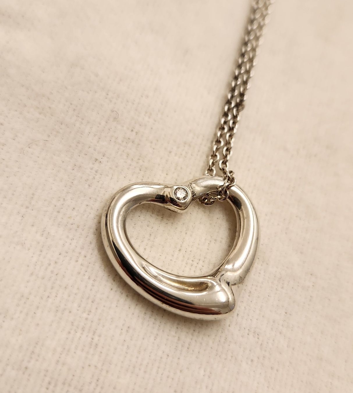 Tiffany & Co. Catenine: Tiffany&Co. Open Heart mit Diamant – Nuovo e nell'imballaggio originale da Wollerau venduto da CH8832 1