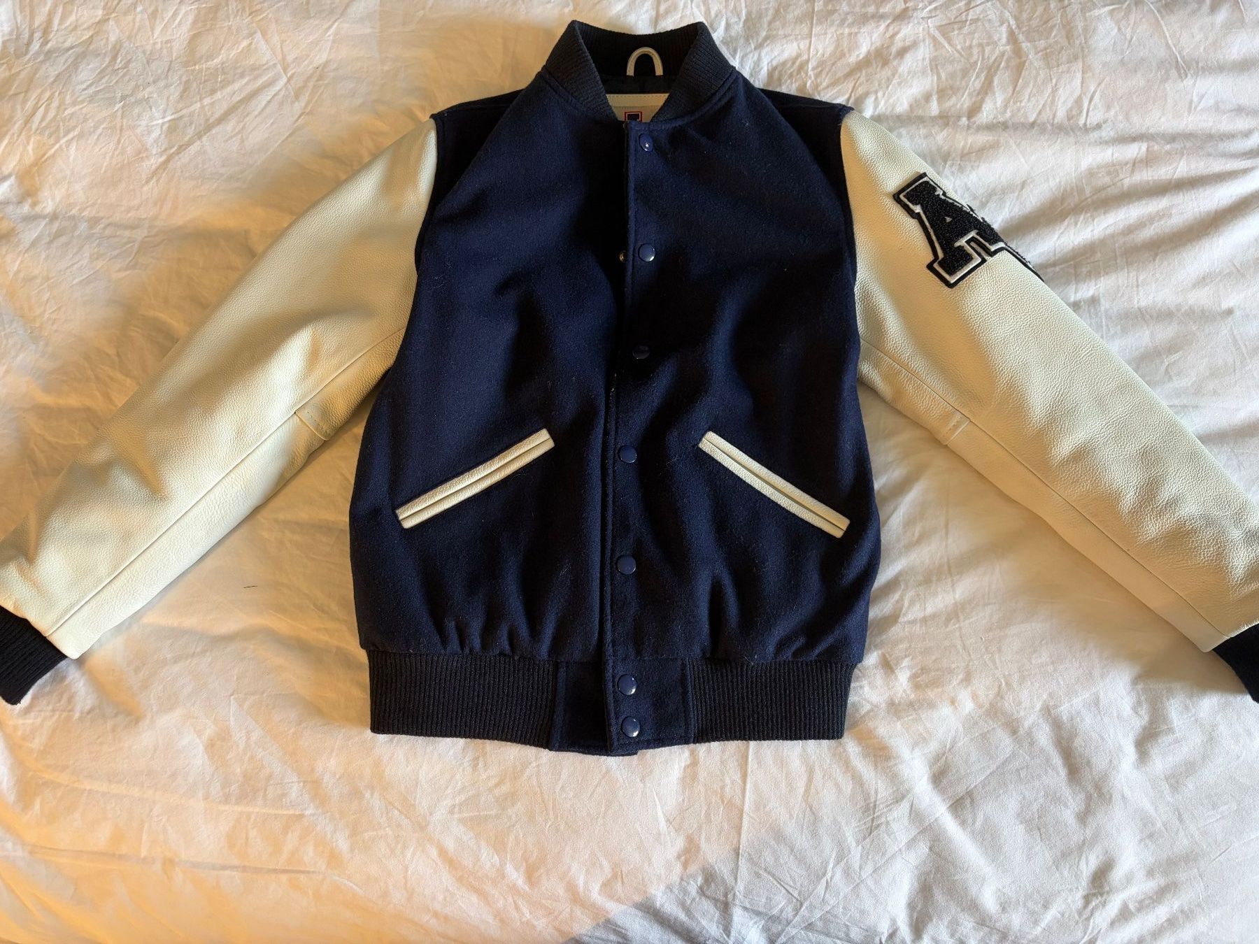 Jacken & Mäntel: Veste American College – Neu (gemäss Beschreibung) aus Cologny von Isado