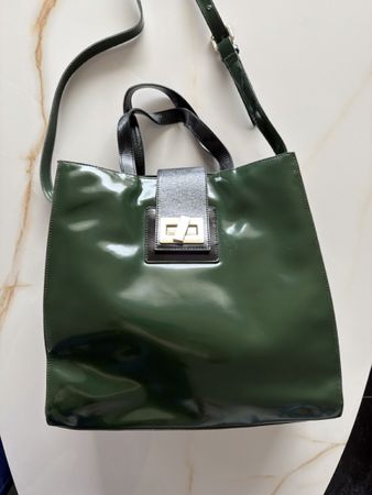 Tasche tannengrün neu