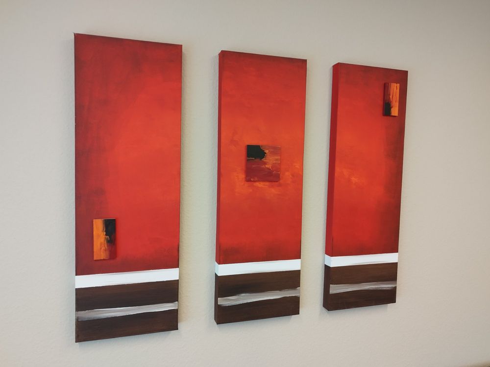 Triptyque moderne rouge (Gebraucht) in Gland für CHF 19 – nur Abholung ...