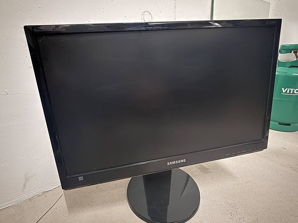 Monitore: Monitor Samsung SyncMaster 2494HM – Gebraucht aus Wollerau von elefteraki