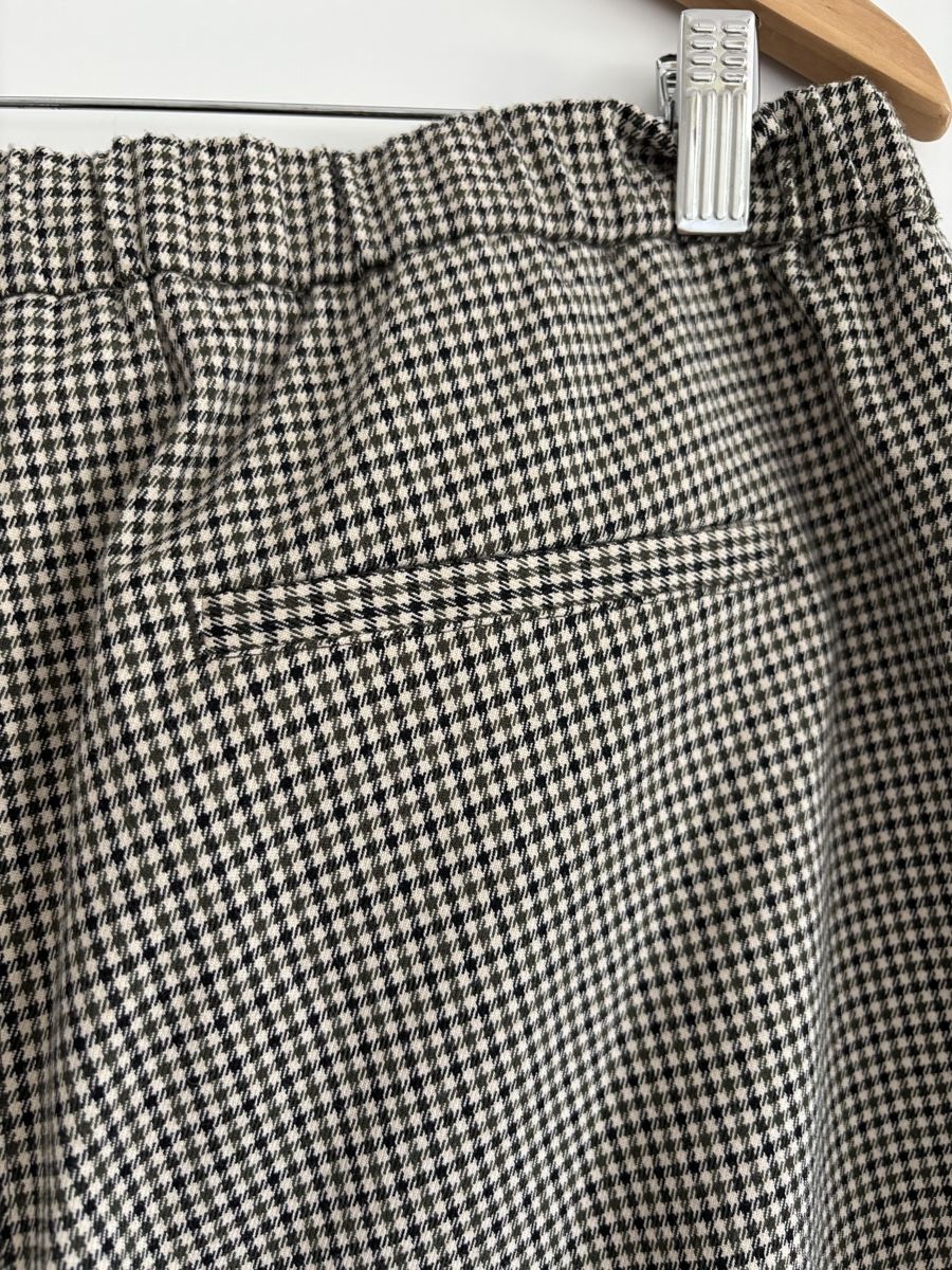Esprit Hosen: Esprit Hose mit Hahnentrittmuster - 42 – Neu (gemäss Beschreibung) aus Thalwil von Salome89CH 6