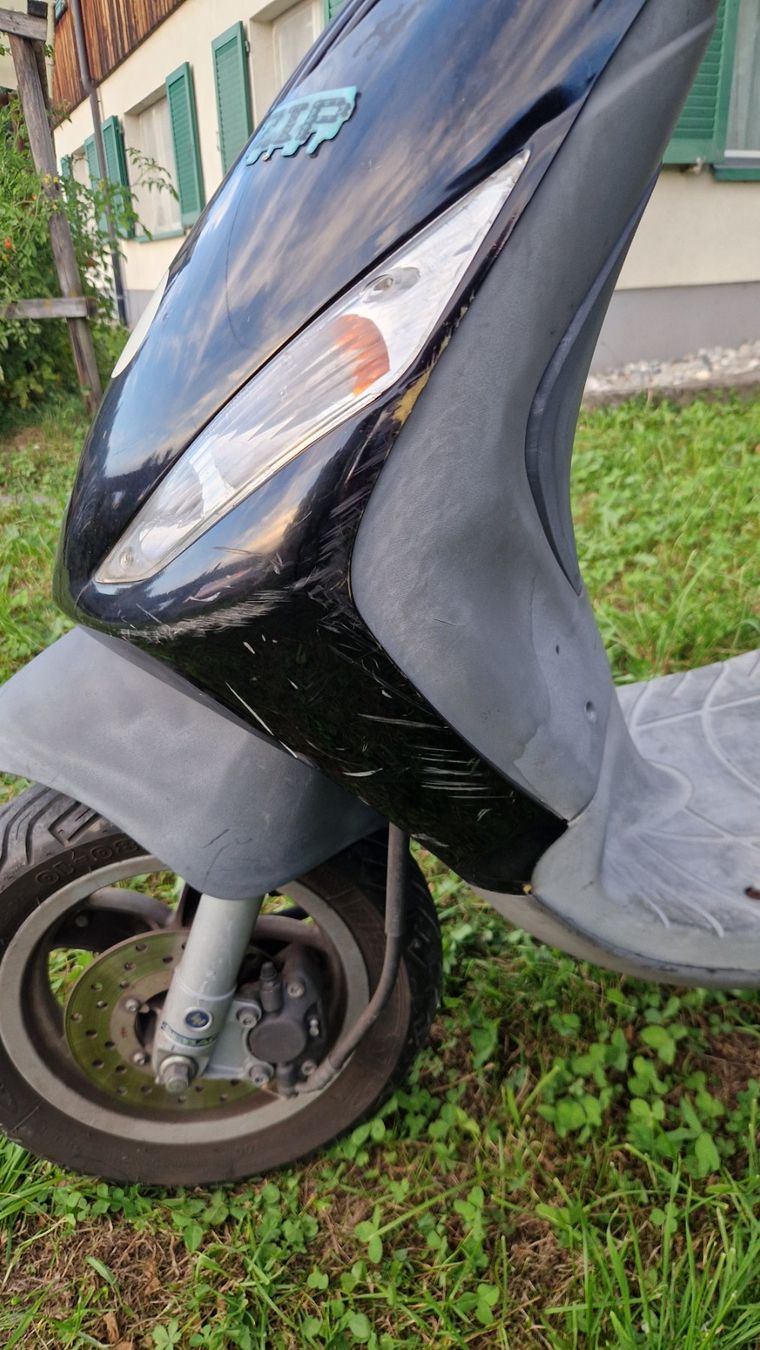 Piaggio Scooter: Piaggio ZIP 50 – Usato da Schänis venduto da Christoph91 7