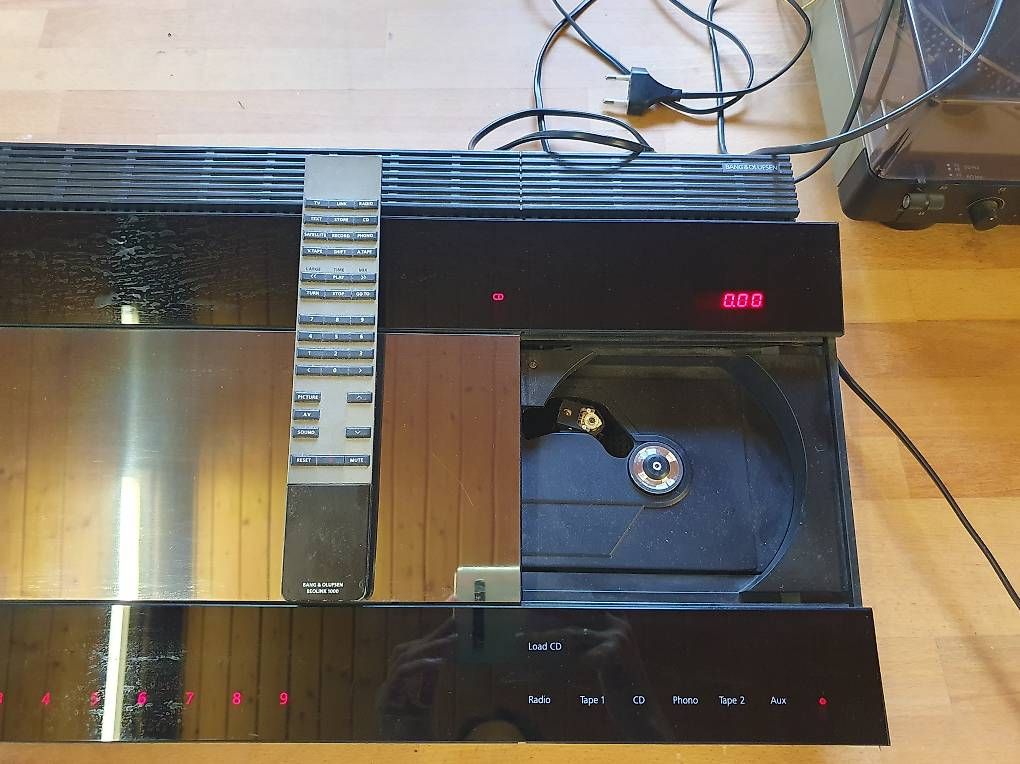 Multimediaplayer & Streamer: Bang & Olufsen Beocenter 9500, komplett – Gebraucht aus Nidau von jul_6tpv 3