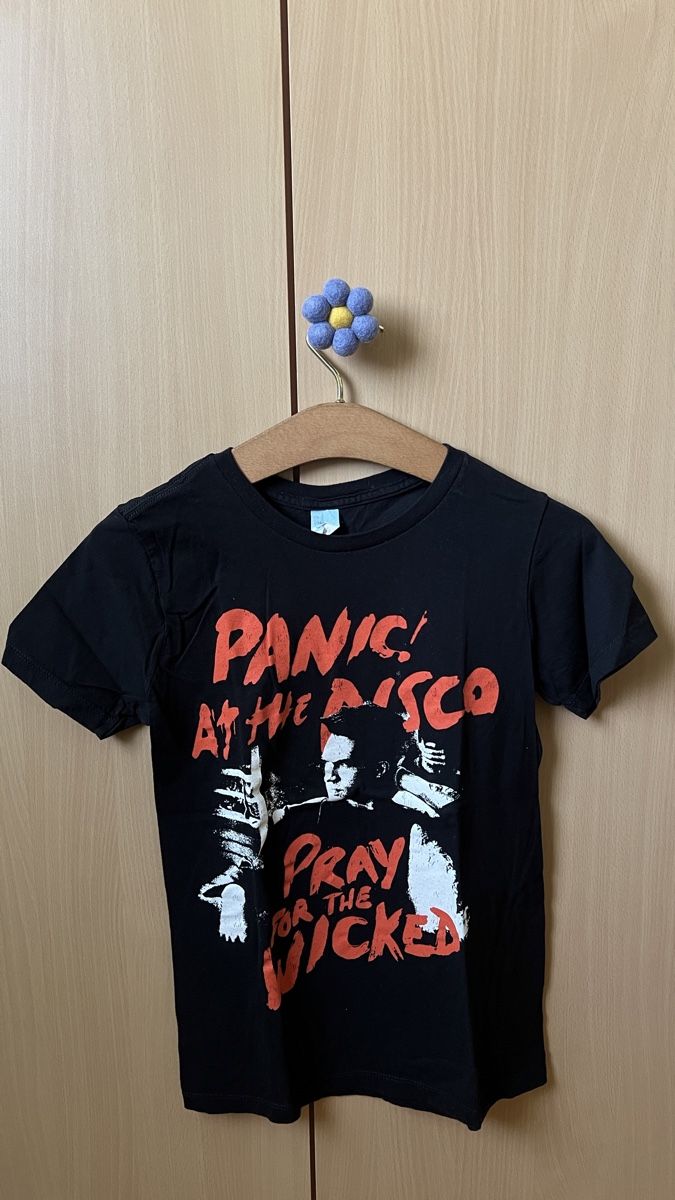T-shirt: Panic! at the Disco T-Shirt – Nuovo (secondo la descrizione) da Therwil venduto da blubblubblubb