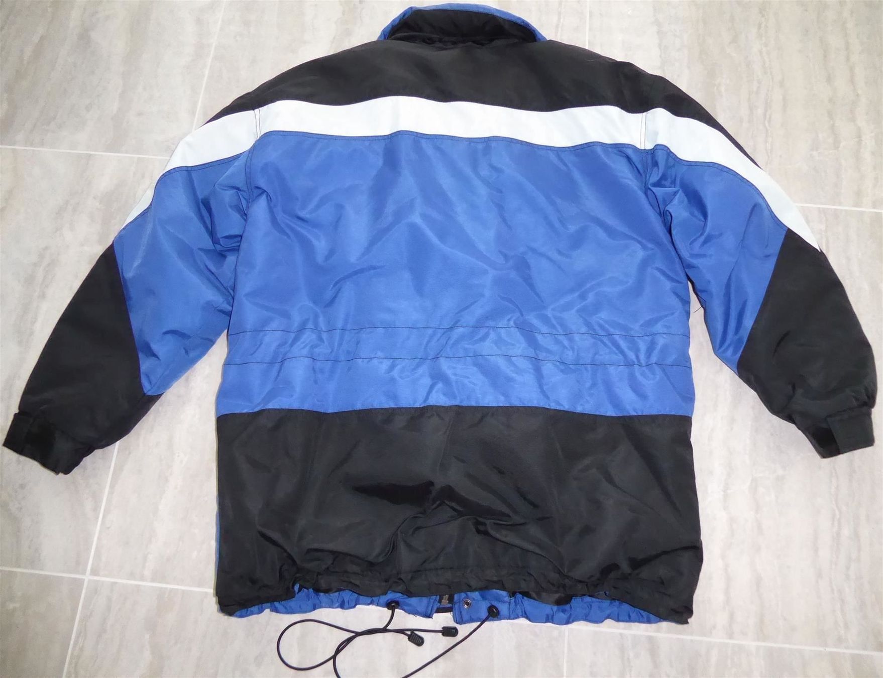 Giacche: Windjacke Byte Gr. 48/50 – Nuovo (secondo la descrizione) da Oberglatt ZH venduto da 123Gebraucht 1