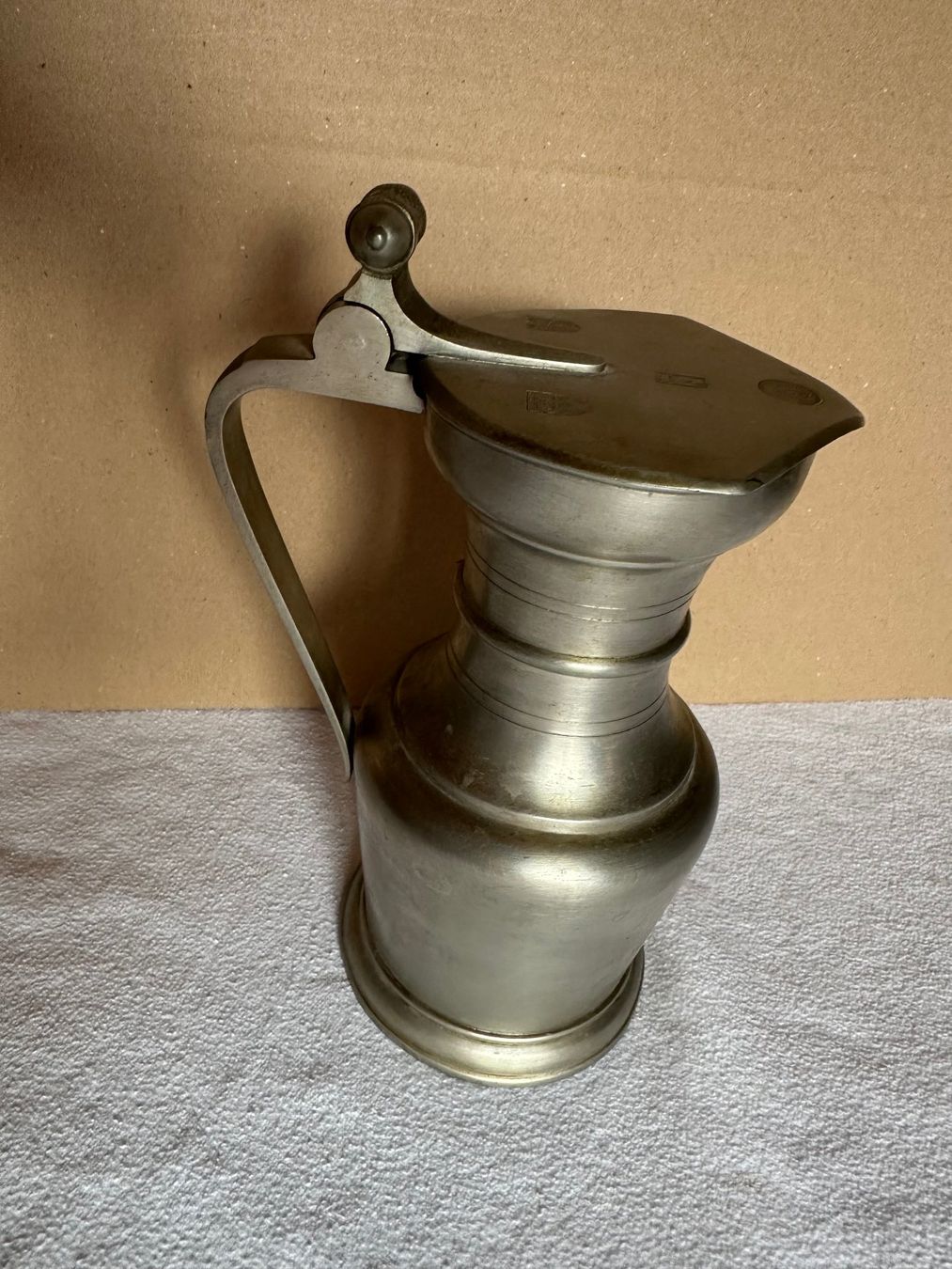 Caraffe: Channe Vaudoise en étain – Usato da Ste-Croix venduto da BuffetSC 2