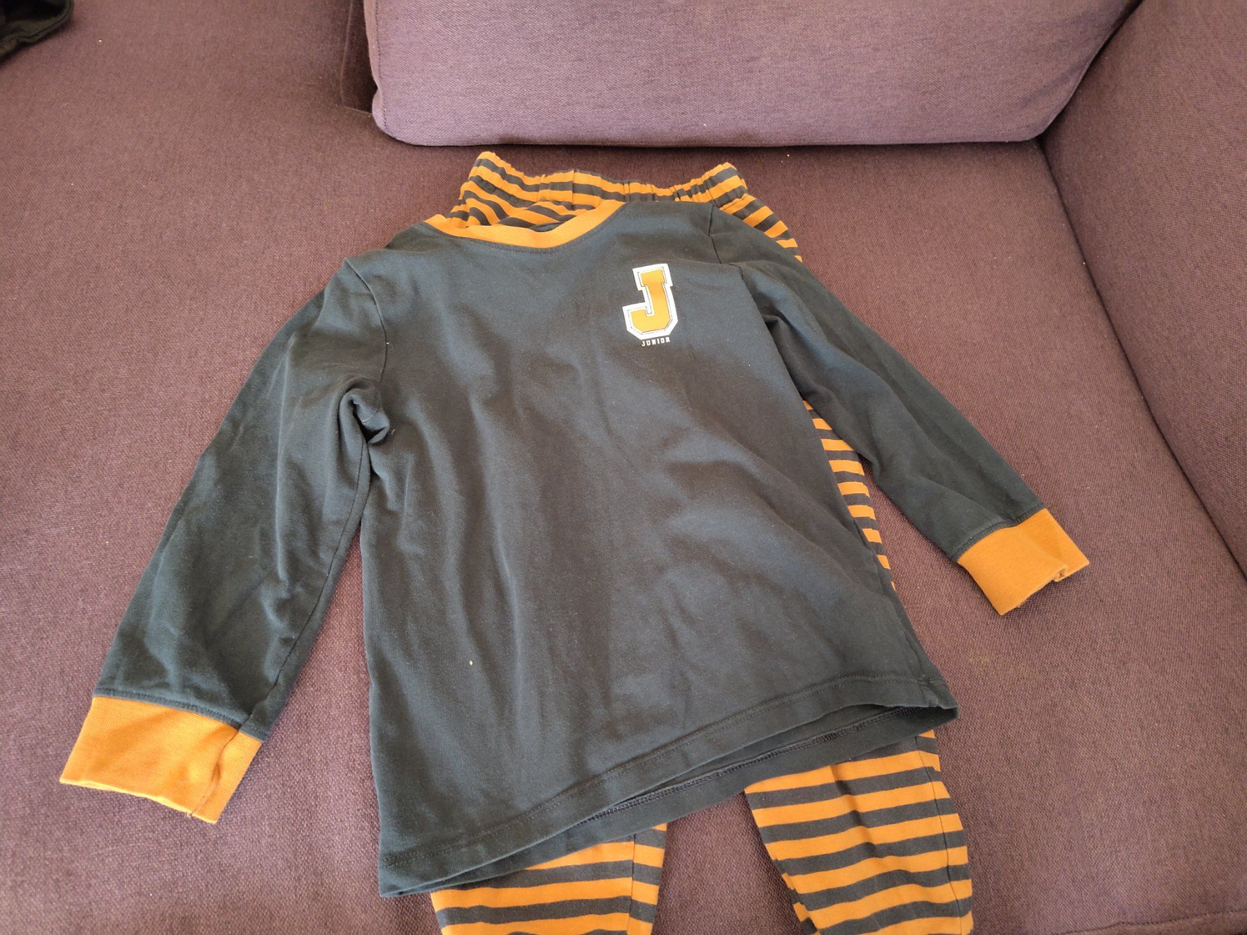 Pigiama & Simili: Pyjama zweiteilig, 98/104 – Usato da Jona venduto da tschounaess 4