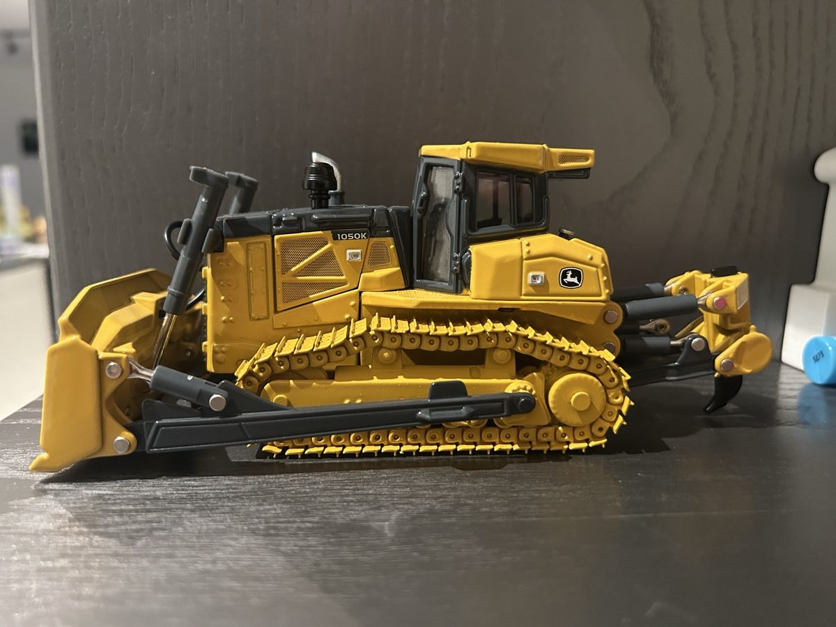 Kit di modellismo & Modellini statici: John Deere 1050 K , 1:50 – Nuovo (secondo la descrizione) da Horw venduto da Tigercat635