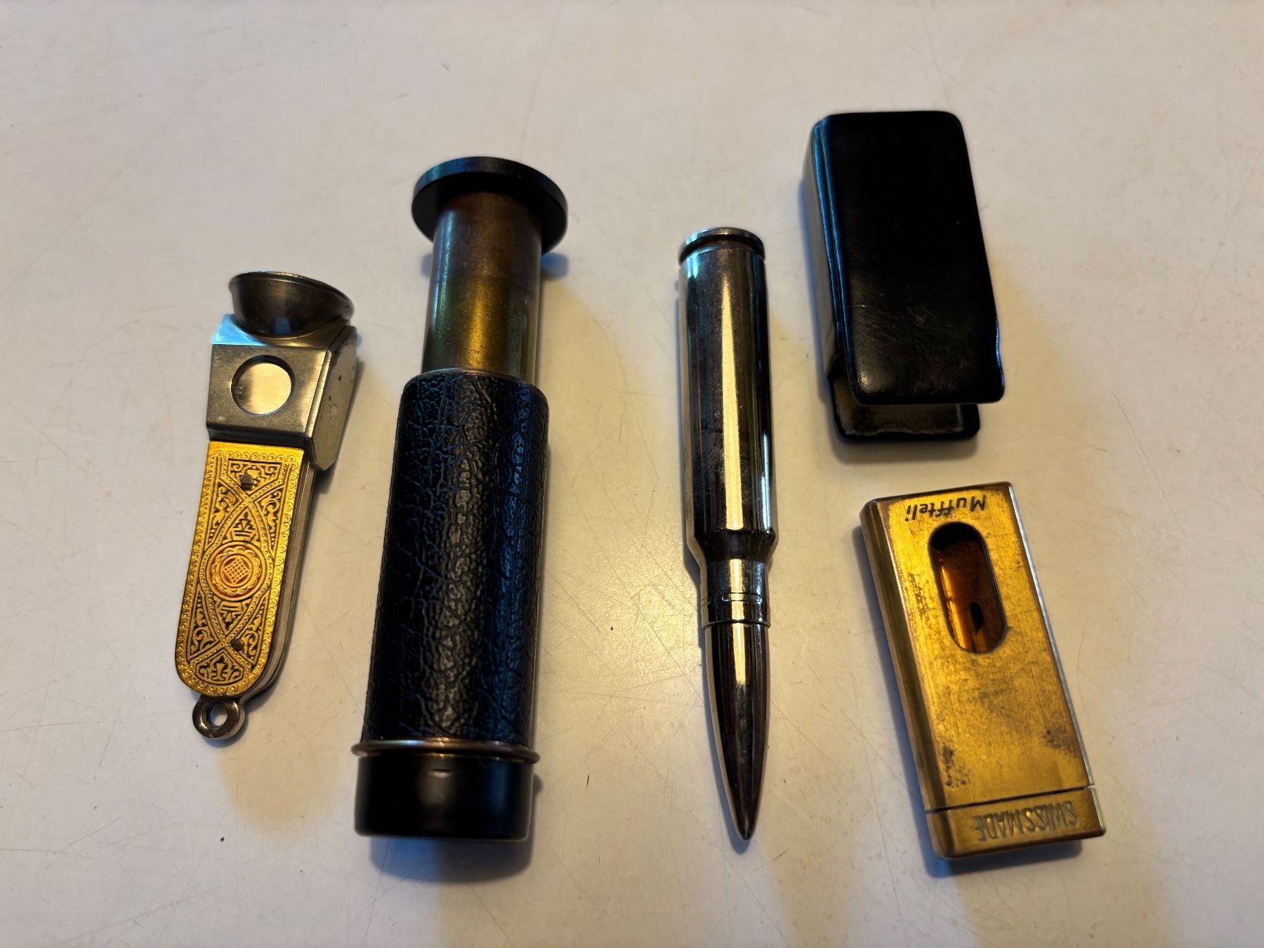 Pipe & Accessori: 3 Tabakpfeifen in Cheney Köfferchen – Usato da Hinwil venduto da DaniBachman 7