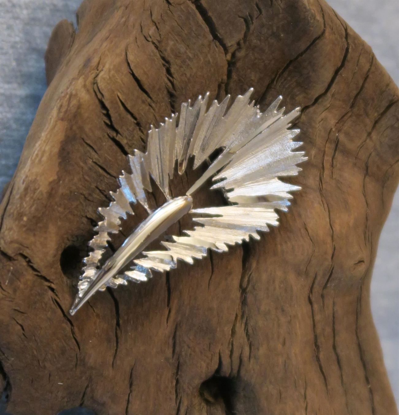 Broches & Aiguilles: Brosche Blatt – D'occasion à Brittnau par marlenestone