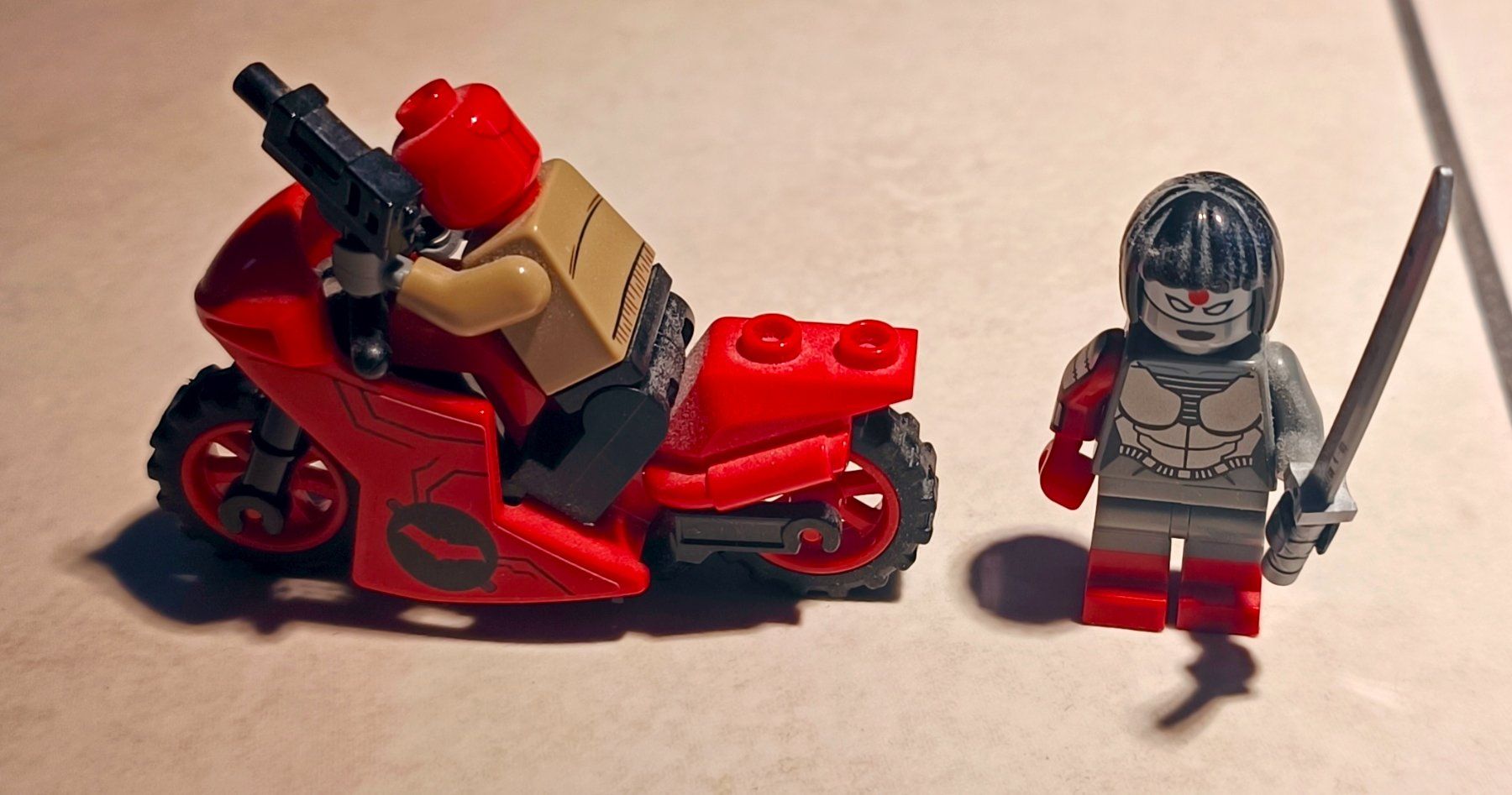 Lego Figuren: Lego DC Superheros und Schurken – Gebraucht aus Bülach von mar_6vfz 2